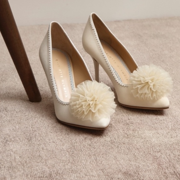 🛍 Desirée pom pom-embellished silk pump - Picture 2 of 8